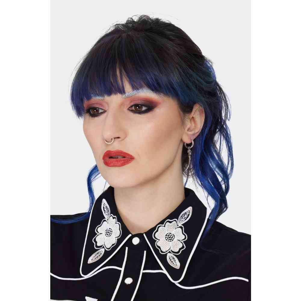 Jawbreaker - Skull And Bone Silver Drop Earring Earrings - Silver coloured